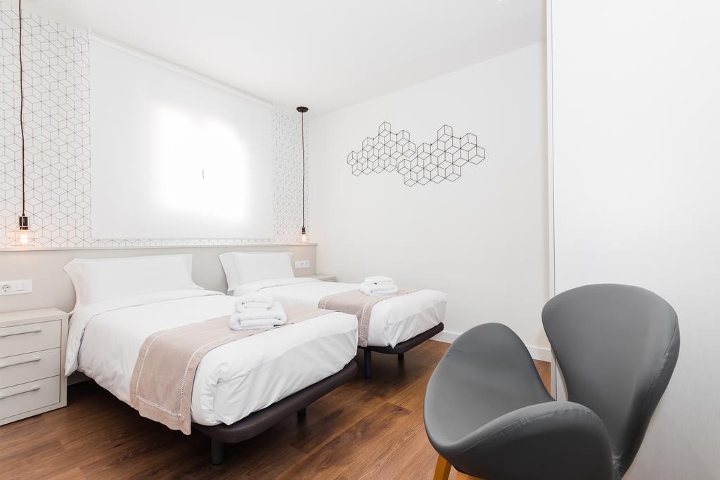 Barcelona Apartments Marina 124 Dış mekan fotoğraf