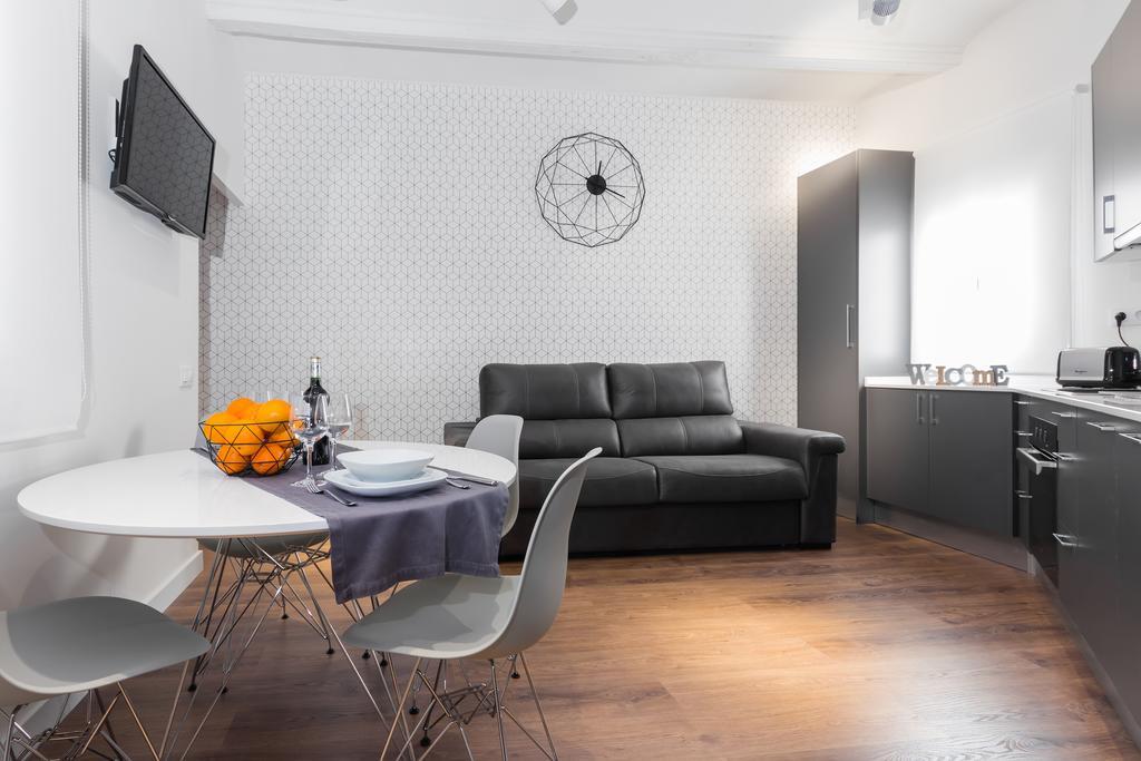 Barcelona Apartments Marina 124 Dış mekan fotoğraf
